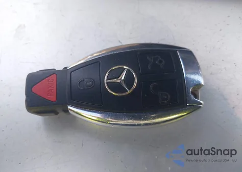 2015 Mercedes-Benz C 300 from USA, damaged, VIN 55SWF4JB0FU064970